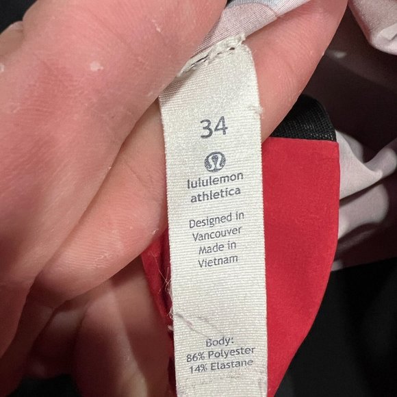 Lululemon El Current Board Swim Short Trunks 34x10 Men Red Print Pattern Stretch - Picture 3 of 9